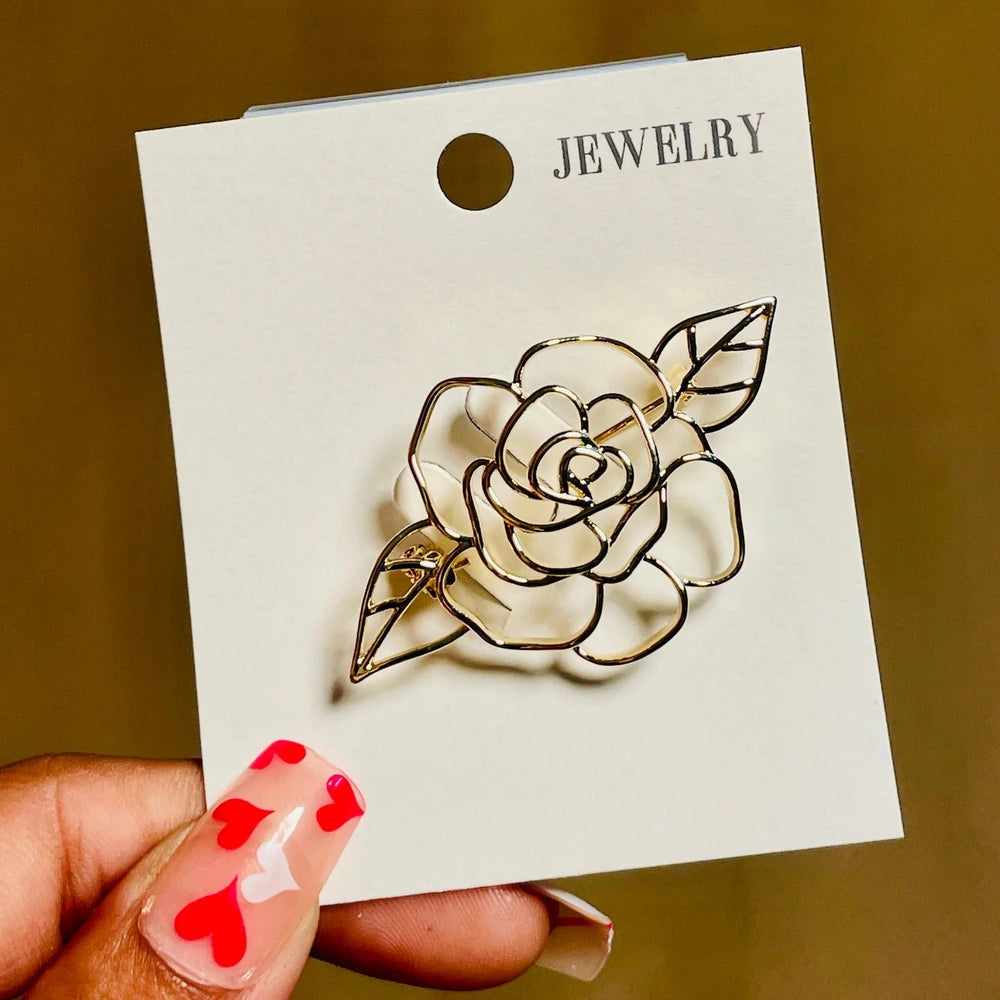 BROOCH 4