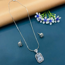  SILVER DIMOND NECKLACES