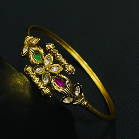 KUNDAN BRACELET