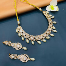  KUNDAN SET