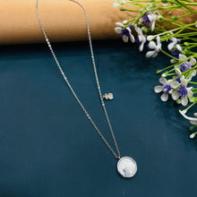  SILVER NECKLACES