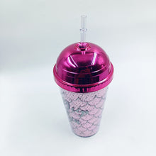  PLASTIC SIPPER WITH STRAW