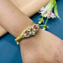  KUNDAN BRACELET