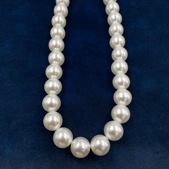 PEARL NECKLACES