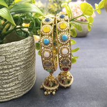  GOLDEN BANGLES