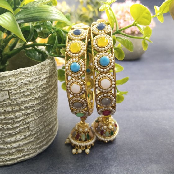 GOLDEN BANGLES