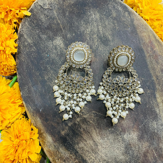 MAHENDI POLISH EARRING