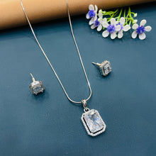  SILVER DIMOND NECKLACES