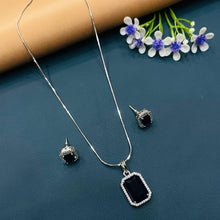  SILVER DIMOND NECKLACES