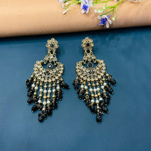  MAHENDI POLISH EARRING