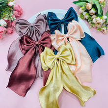  HAIR BOW CLIP