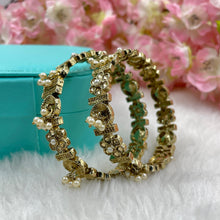  GOLDEN BANGLES