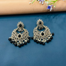  MAHENDI POLISH EARRING