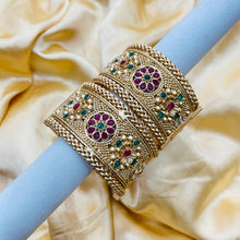  GOLDEN BANGLES