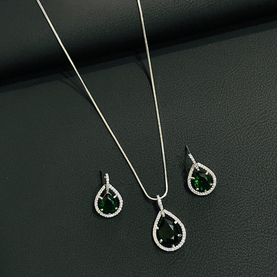 SILVER DIMOND NECKLACES