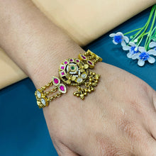  KUNDAN BRACELET