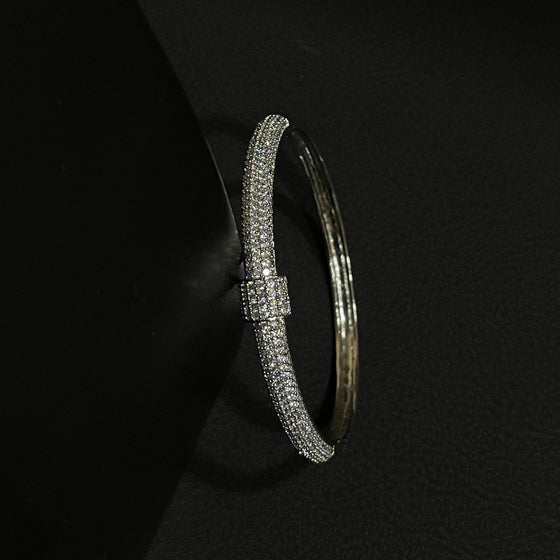 AD DIMOND BRACELET