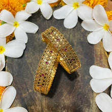  GOLDEN BANGLES