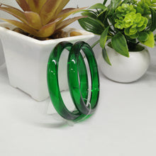  PLASTIC BANGLES