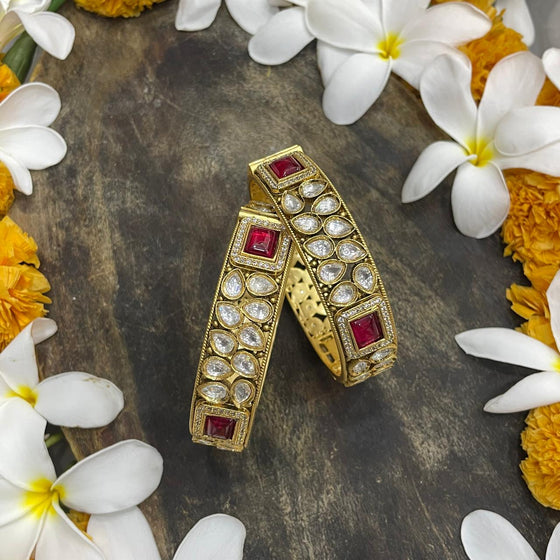 KUNDAN BANGLES