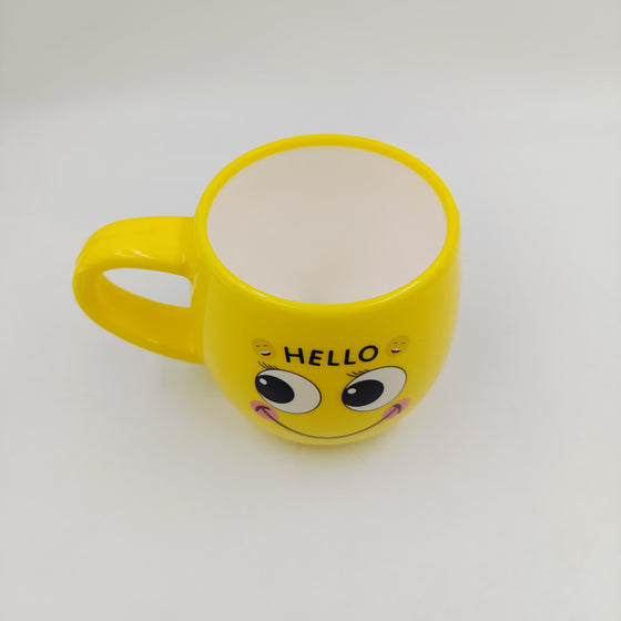 PLASTIC MUG