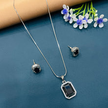  SILVER DIMOND NECKLACES