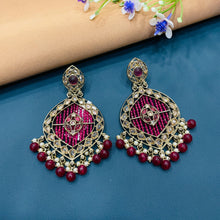  MAHENDI POLISH EARRING