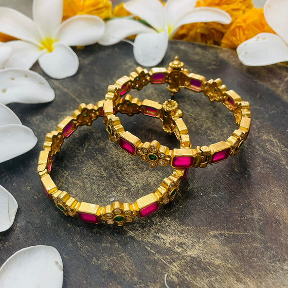 KUNDAN BANGLES