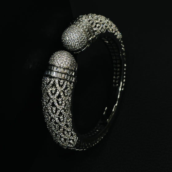 SILVER BRACELET