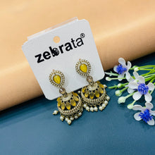  MAHENDI POLISH EARRING