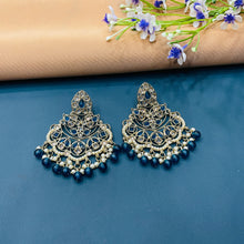  MAHENDI POLISH EARRING