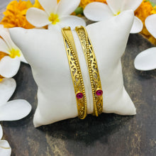  GOLDEN BANGLES