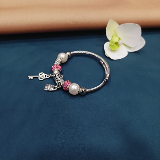 PANDORA BRACELET