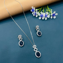  SILVER DIMOND NECKLACES