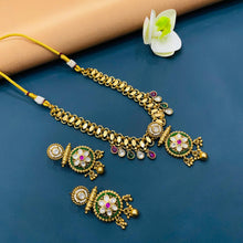  ANTIQUE CHOKER SET