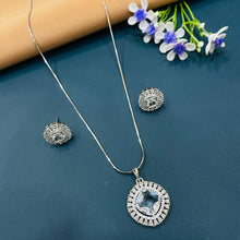  SILVER DIMOND NECKLACES