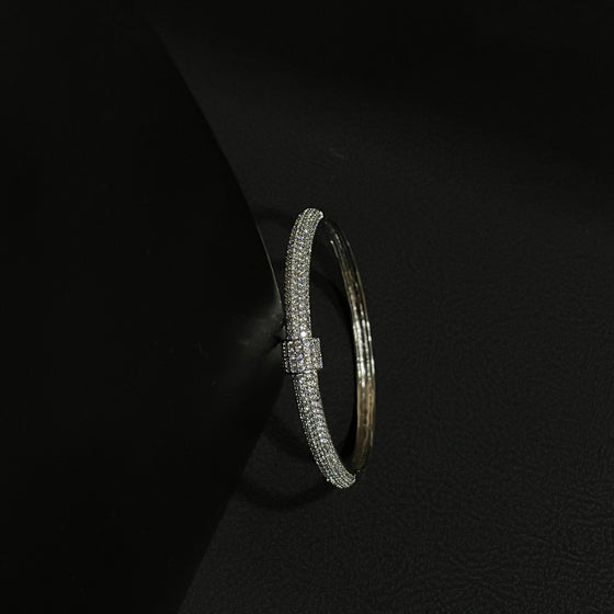 AD DIMOND BRACELET