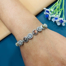  SILVER BRACELET