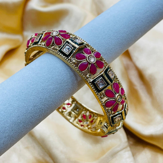 KUNDAN BANGLES