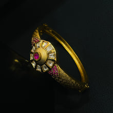  KUNDAN BRACELET