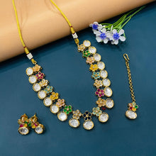  KUNDAN SET