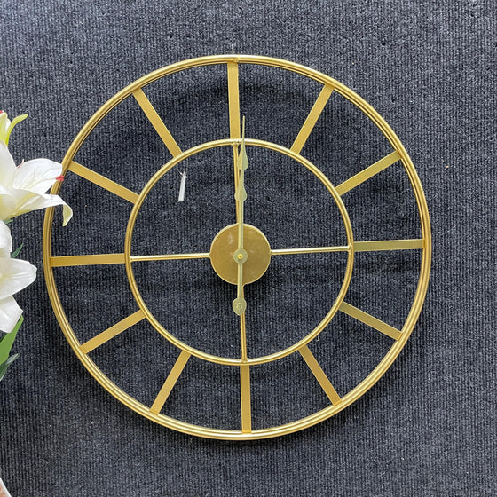 WALL CLOCK