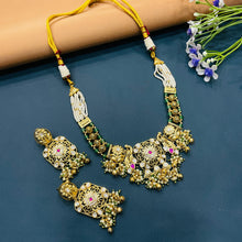  ANTIQUE CHOKER SET