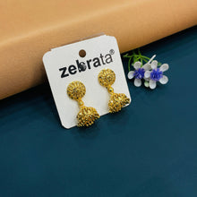  GOLDEN EARRINGS