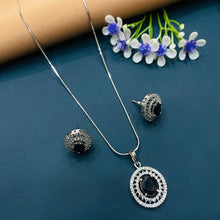  SILVER DIMOND NECKLACES