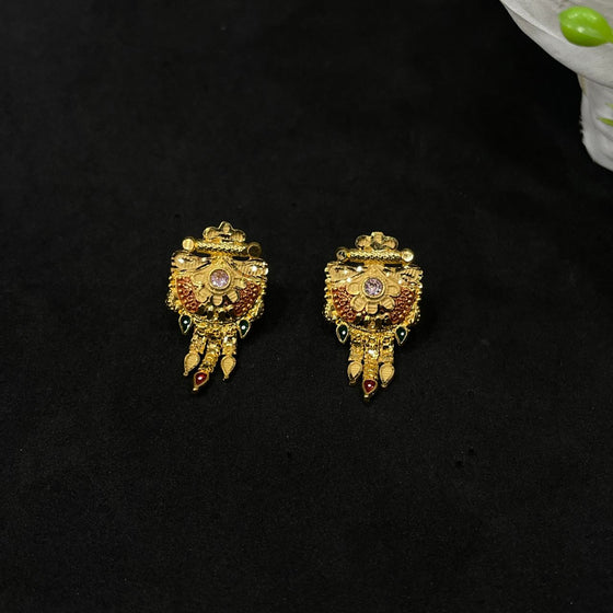 GOLDEN EARRINGS