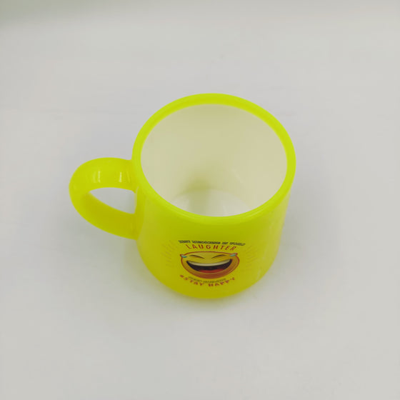 PLASTIC MUG