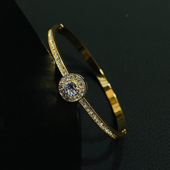 GOLDEN BRACELET