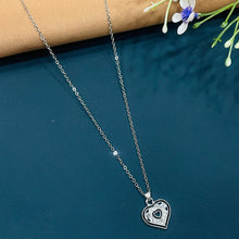  SILVER DIMOND NECKLACES