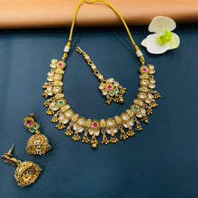  KUNDAN SET